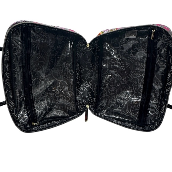 BETSEY JOHNSON Designer Pink Skull Rose Print Large Cosmetic Travel Vacation Bag - Picture 11 of 14